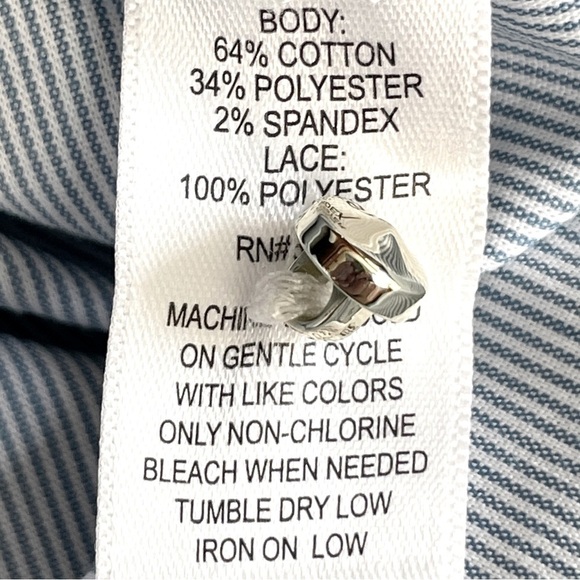 🌺 Marc New York Blue Floral Lace Pinstripe Poplin Button Down Shirt Size M - Picture 11 of 12